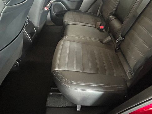 Used 2024 Mitsubishi Outlander SE Black Edition FWD image 49