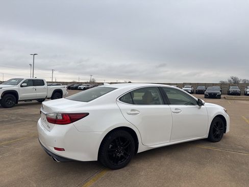 Used 2016 Lexus ES 350 image 17