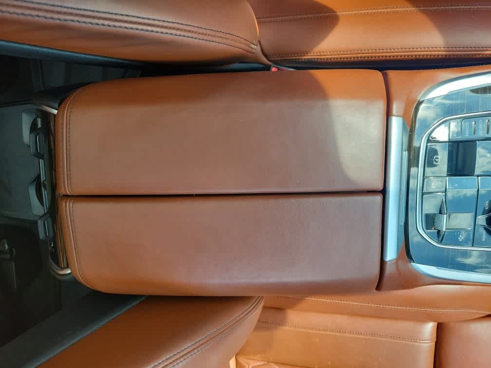 Used 2019 BMW X7 xDrive50i w/ M Sport Package AWD/4WD image 18