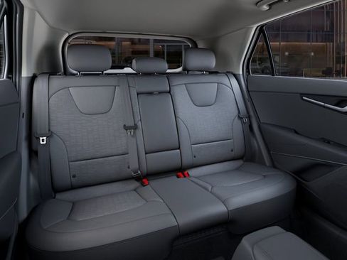 New 2026 Kia Niro FWD image 16