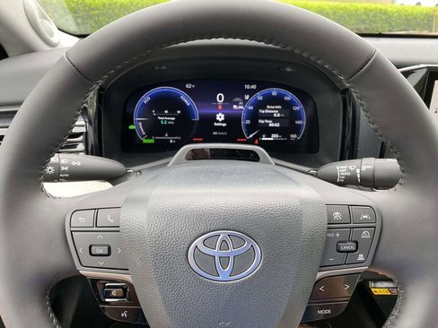 New 2026 Toyota Camry XLE AWD/4WD image 30