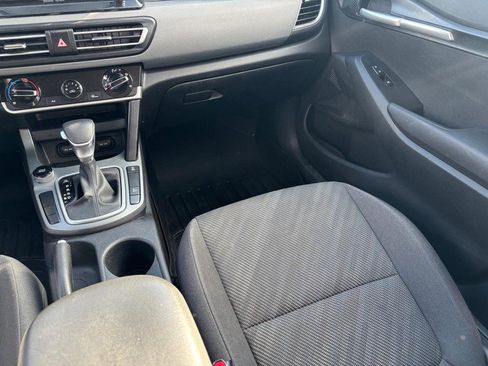 Used 2021 Kia Seltos LX AWD/4WD image 15