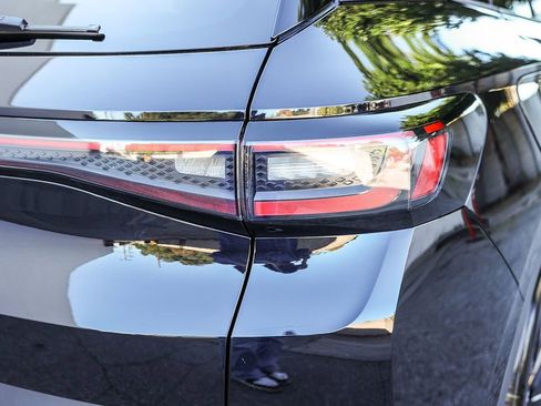 New 2026 Volkswagen ID.4 Pro S image 11