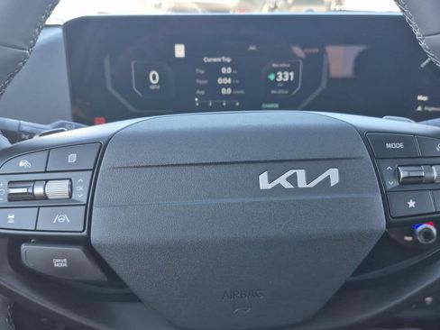 New 2025 Kia EV6 Light image 18