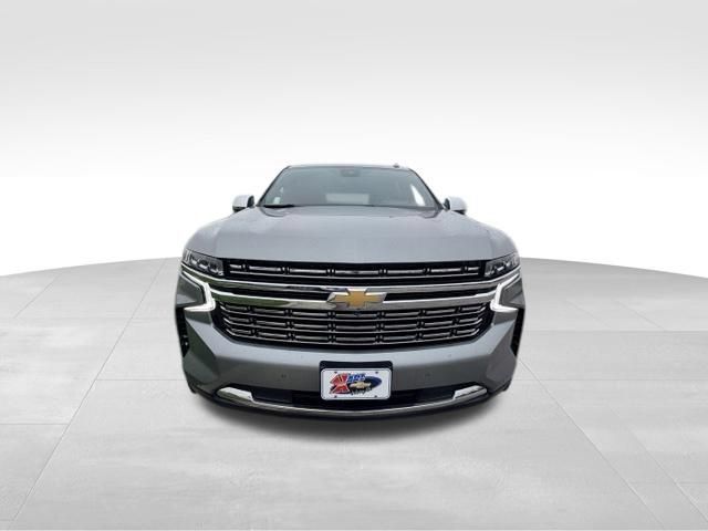 Used 2023 Chevrolet Tahoe Premier AWD/4WD image 3