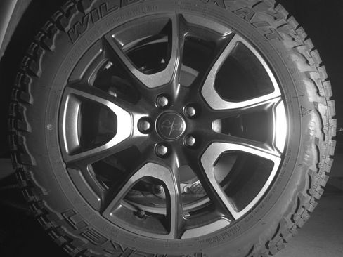 Used 2025 Jeep Compass Trailhawk AWD/4WD image 14