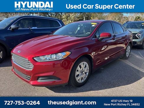Used 2013 Ford Fusion S image 1