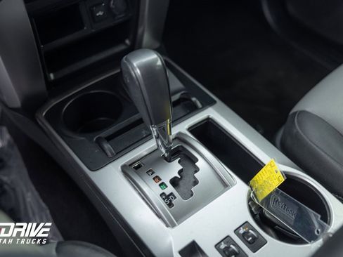 Used 2022 Toyota 4Runner SR5 Premium image 39