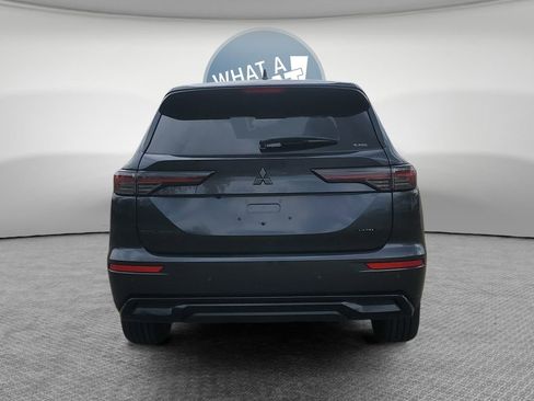 New 2026 Mitsubishi Outlander LE AWD/4WD image 5