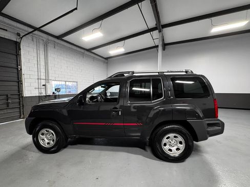 Used 2015 Nissan Xterra X w/ Nevada Tow Package image 8
