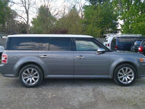 Used 2009 Ford Flex Limited AWD/4WD image 3