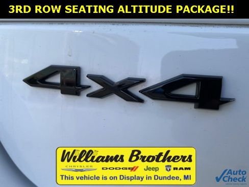 Certified 2024 Jeep Grand Cherokee L Laredo image 38