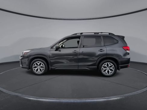 Used 2019 Subaru Forester Premium image 5