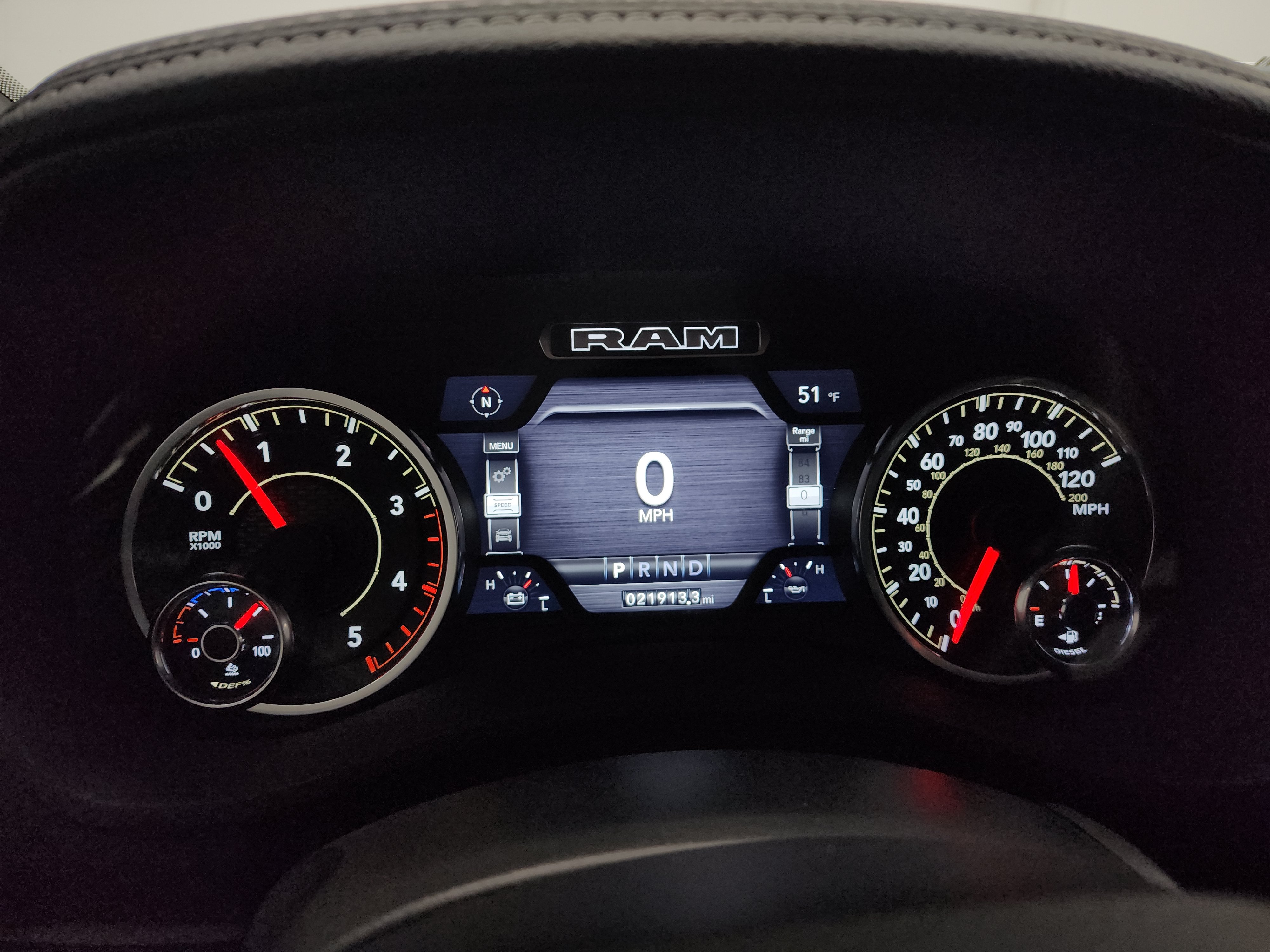 Used 2024 RAM 2500 Laramie w/ Night Edition AWD/4WD image 10
