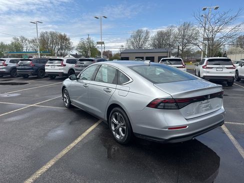 Certified 2024 Honda Accord EX image 7