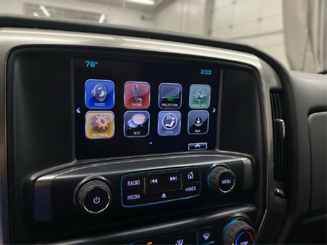 Used 2018 Chevrolet Silverado 1500 LT AWD/4WD image 29