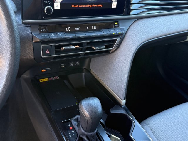 Used 2025 Toyota Camry LE FWD image 19