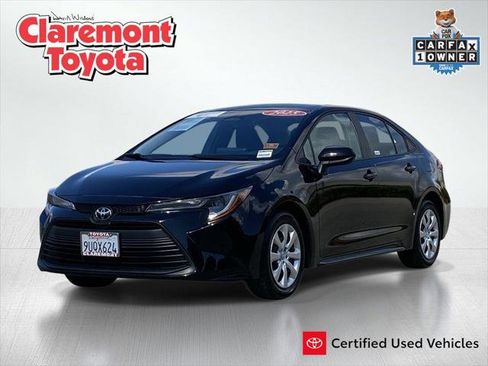 Certified 2025 Toyota Corolla LE FWD image 1