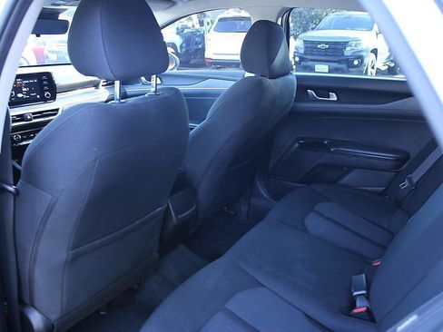 Used 2021 Kia K5 LX FWD image 12