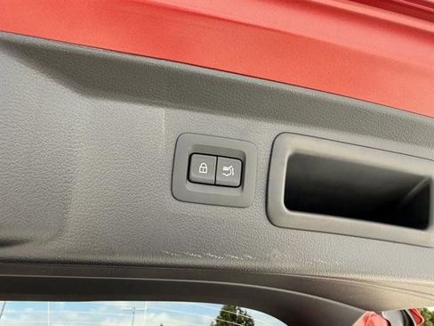 New 2025 MAZDA CX-50 AWD 2.5 Hybrid w/ Cargo Package image 33