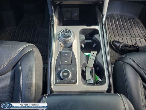 Used 2022 Ford Explorer ST w/ Equipment Group 401A AWD/4WD image 28