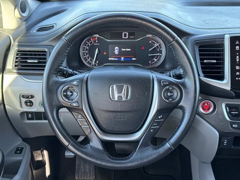 Certified 2017 Honda Pilot EX-L image 10