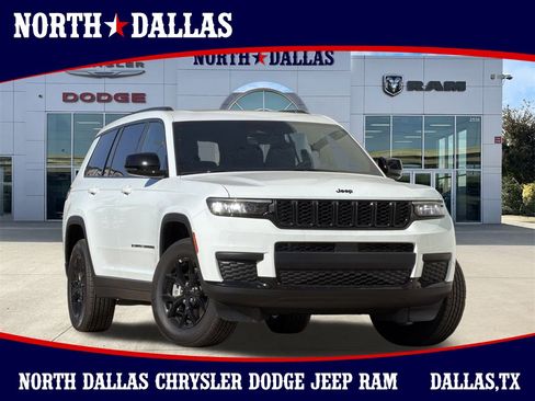 New 2025 Jeep Grand Cherokee L Altitude image 1