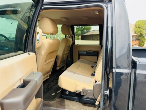 Used 2012 Ford F350 XLT w/ XLT Interior Pkg AWD/4WD image 15