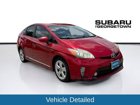 Used 2014 Toyota Prius Five w/ Preferred Accessory Package FWD image 1