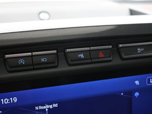 Used 2023 Ford F150 Lariat w/ Equipment Group 502A High image 33