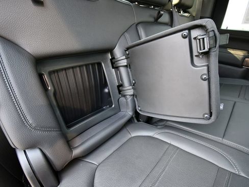Used 2021 GMC Sierra 3500 Denali AWD/4WD image 22