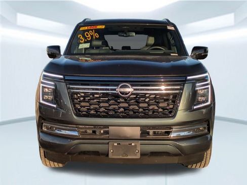 New 2025 Nissan Armada SL w/ Captain's Chari Seat Package image 10