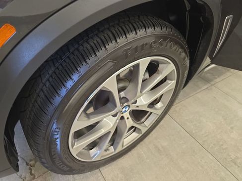 Used 2019 BMW X5 xDrive40i w/ Convenience Package AWD/4WD image 42