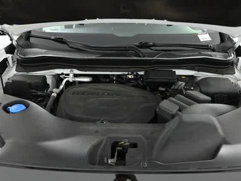 Used 2024 Honda Ridgeline Black Edition image 34