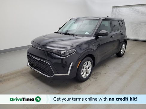 Used 2025 Kia Soul LX w/ LX Technology Package image 1