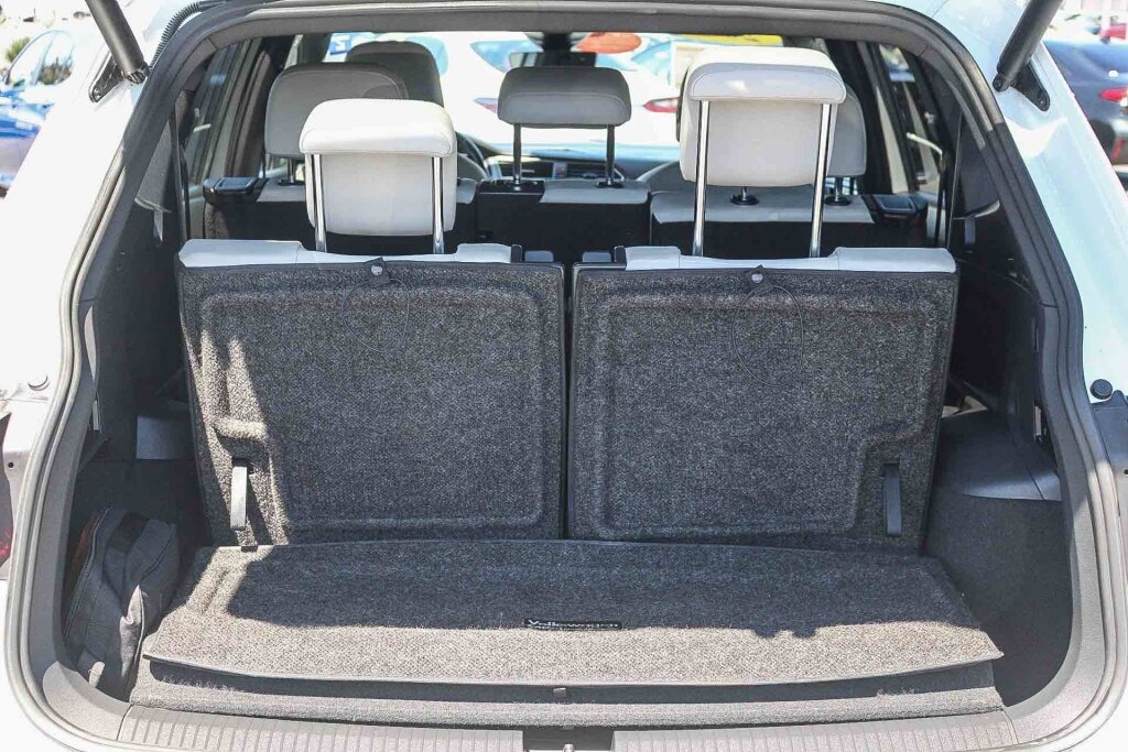 Used 2021 Volkswagen Tiguan SEL Premium R-Line AWD/4WD image 20