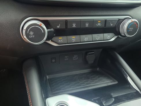 Certified 2023 Nissan Altima 2.5 SR w/ SR Premium Package AWD/4WD image 22
