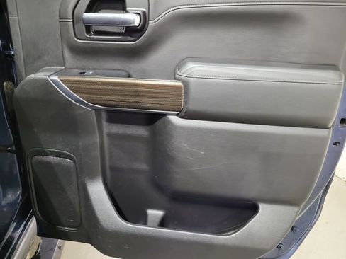 Used 2019 Chevrolet Silverado 1500 LT Trail Boss image 56