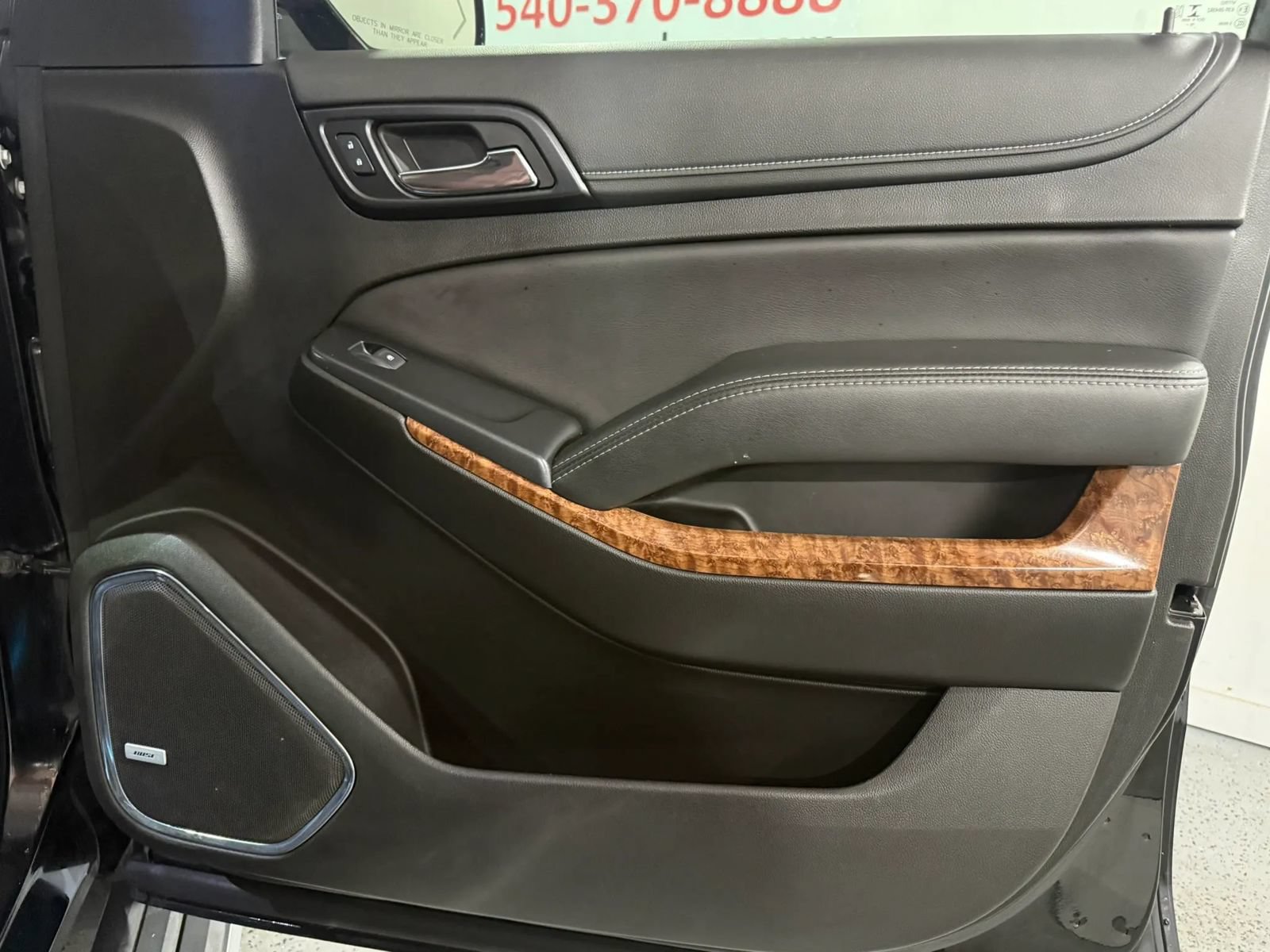 Used 2019 Chevrolet Suburban Premier w/ Premier Plus Edition AWD/4WD image 29