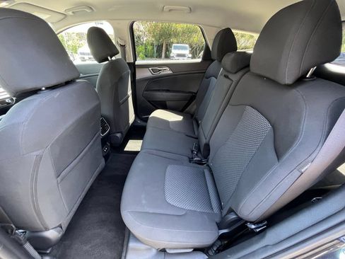 Used 2026 Kia Sportage LX FWD image 25