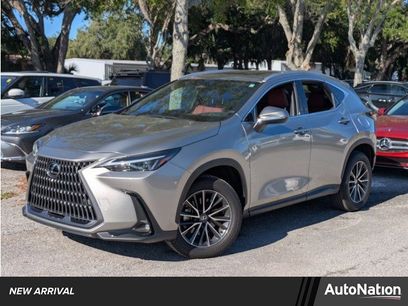 Used 2025 Lexus NX 250 FWD w/ Accessory Package (Z1)