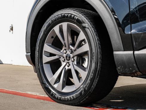 Used 2021 Ford Explorer XLT w/ Equipment Group 202A image 49