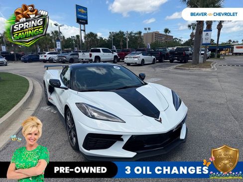 Used 2025 Chevrolet Corvette Stingray Premium Conv w/ Z51 Performance Package RWD image 2