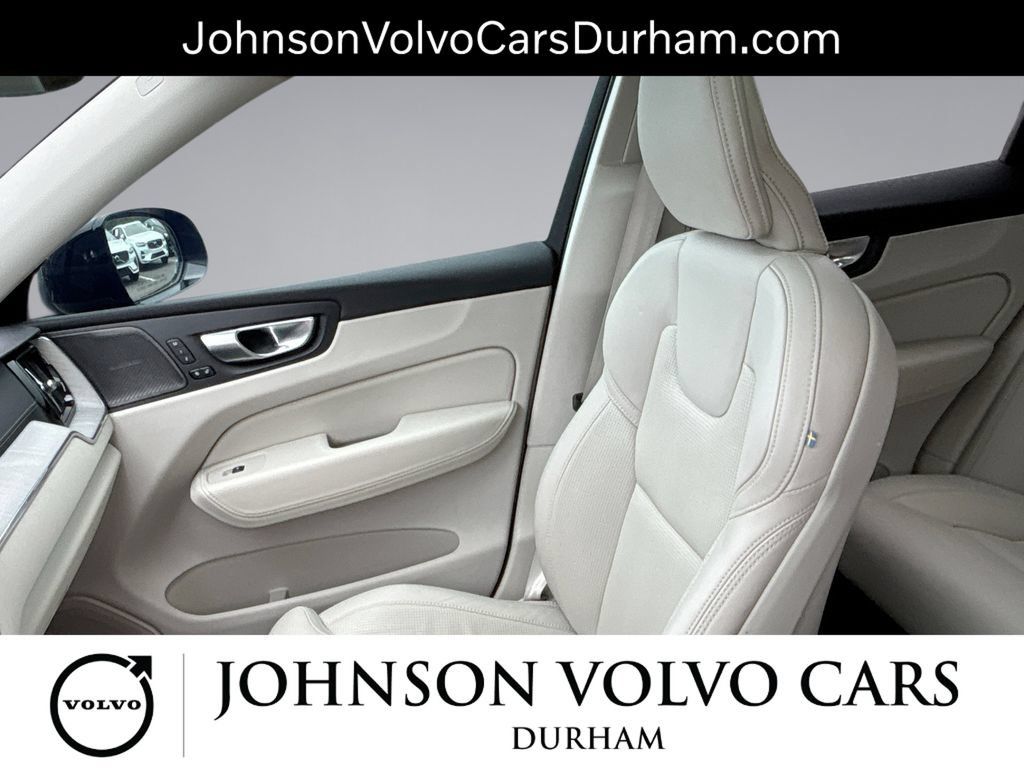 Used 2024 Volvo XC60 T8 Ultimate w/ Protection Package Premier AWD/4WD image 28