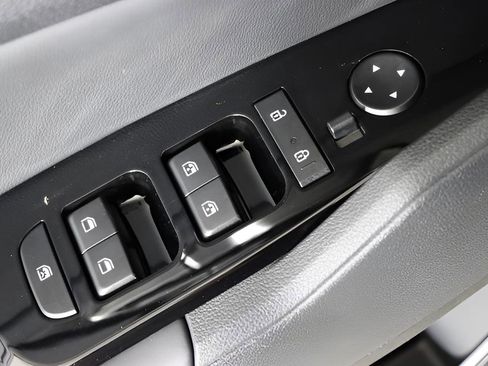 Certified 2025 Kia Sportage X-Line image 43