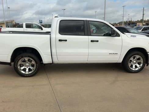 Used 2025 RAM 1500 Lone Star image 2