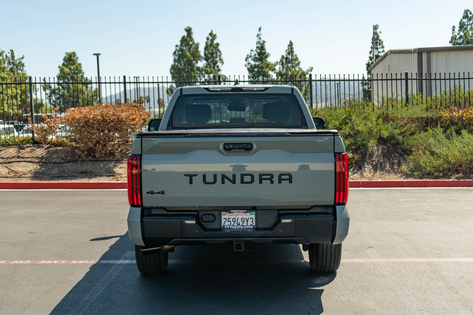 Used 2024 Toyota Tundra Limited AWD/4WD image 8