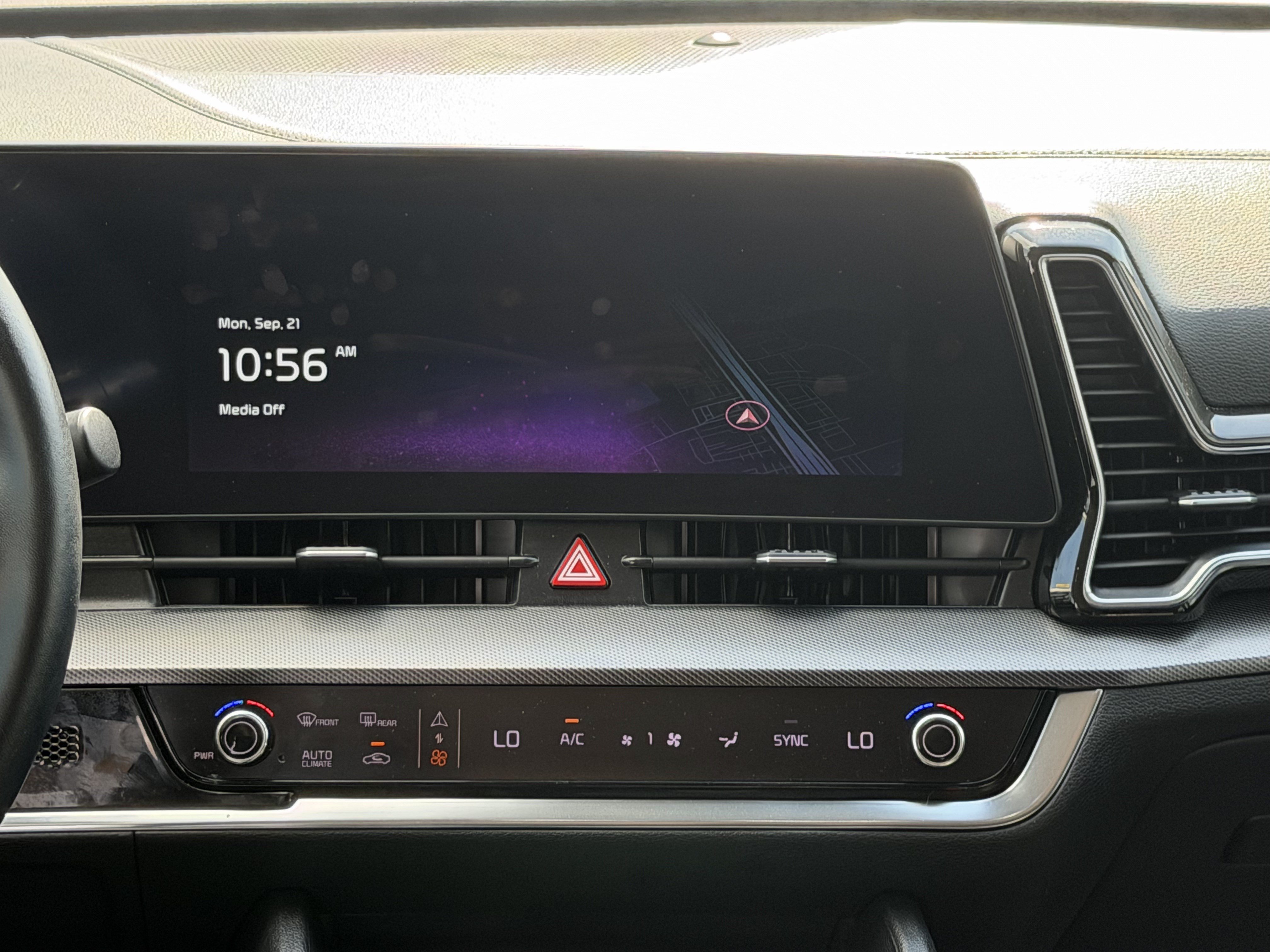 Used 2023 Kia Sportage SX FWD image 16