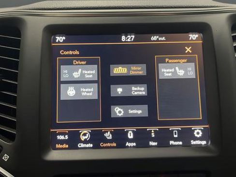 Used 2023 Jeep Cherokee Altitude Lux image 35