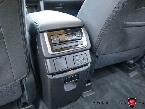 Used 2024 Subaru Ascent Premium w/ Convenience Package AWD/4WD image 34
